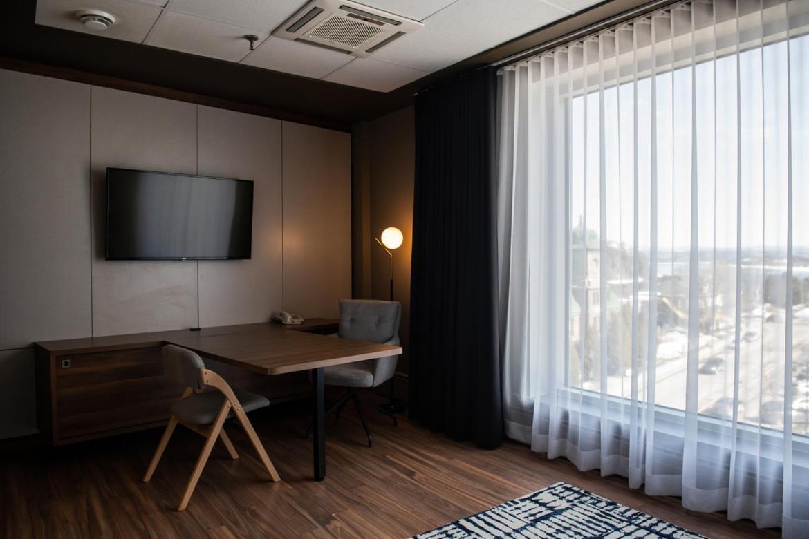 Hotel Chicoutimi, Affilie A Hyvi Eksteriør billede